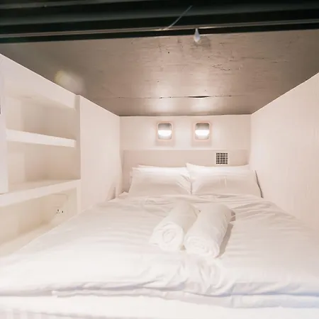 LAF Hotel Aree