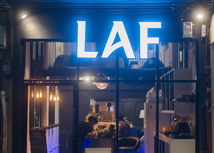 Kapselhotel Laf Aree 2*